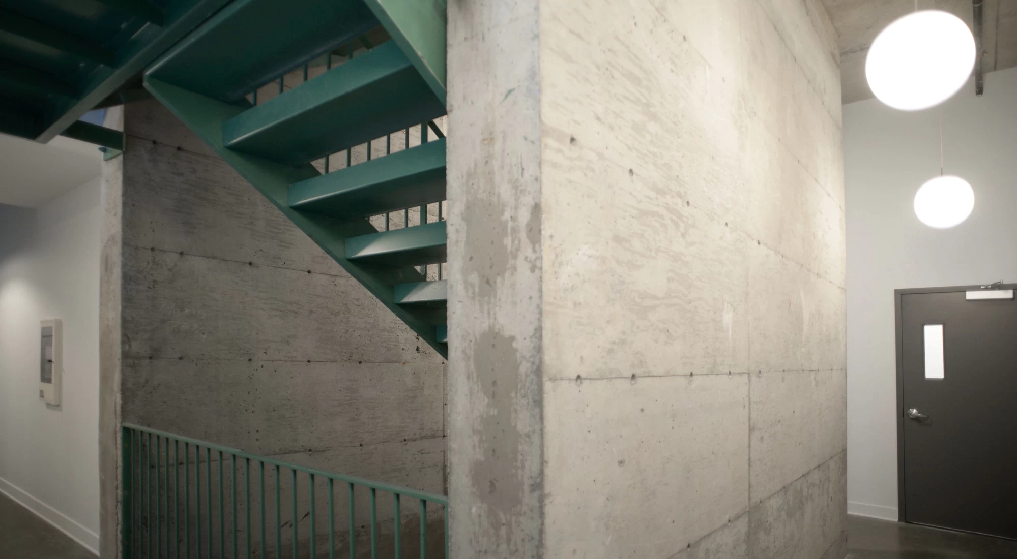 Photo du projet St-hubert (escaliers)